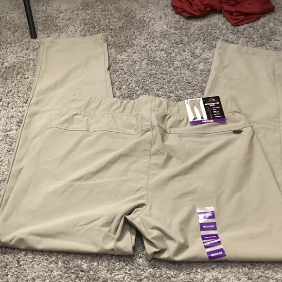 ZeroXposur Men's Beige Joggers - Picture 3 of 4